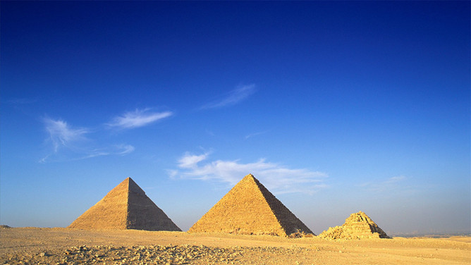 埃及金字塔主题PPT背景